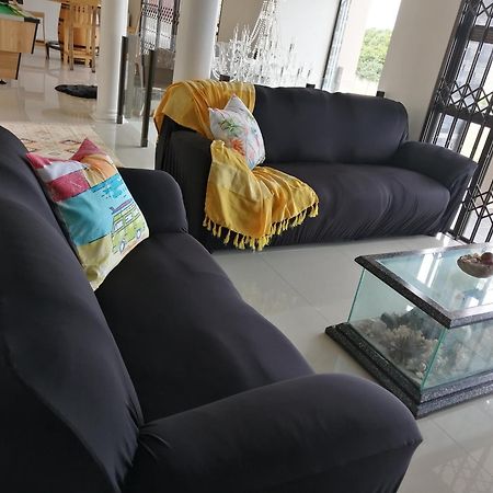 Jojo'S Bnb Mossel Bay Eksteriør bilde